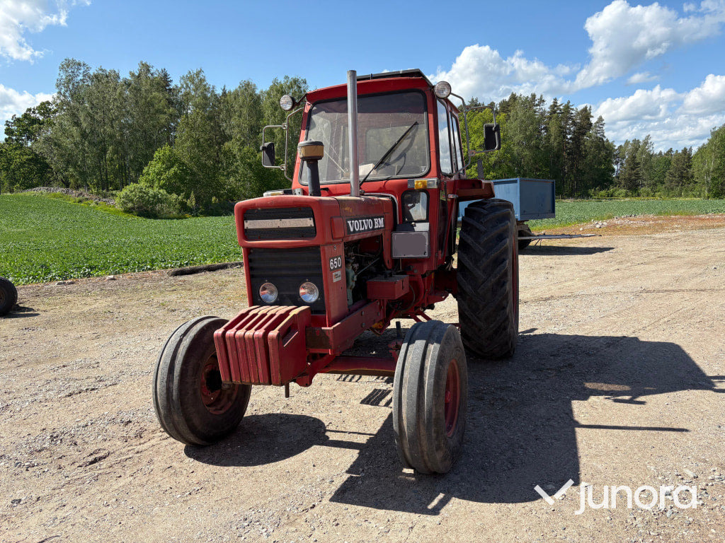 Traktor Volvo BM T 650 - Tractor: foto 5 Traktor Volvo BM T 650 - Tractor: foto 5