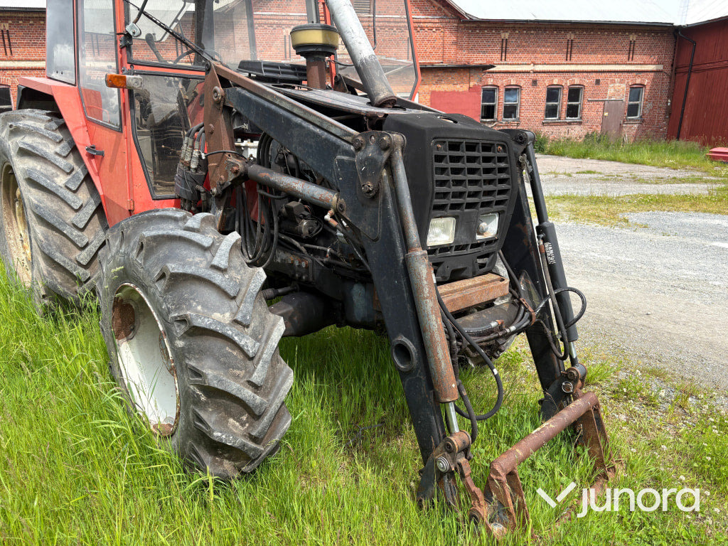Valmet 705-4 med lastare - Tractor: foto 4 Valmet 705-4 med lastare - Tractor: foto 4