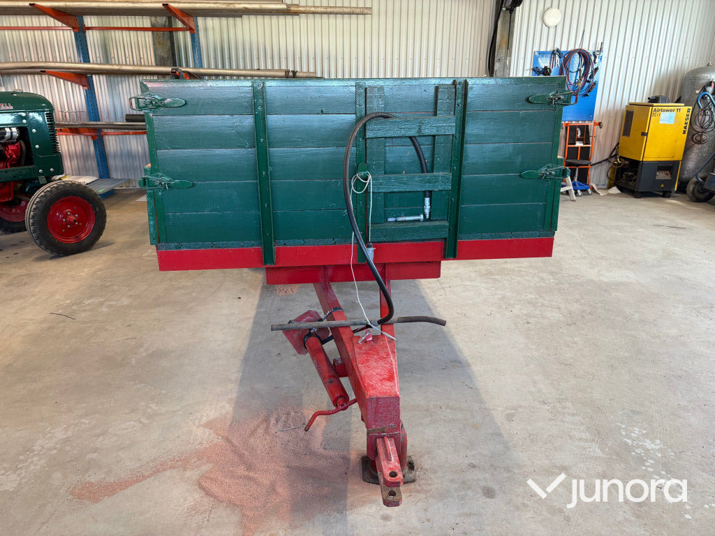 Velsa Traktorkärra/traktorvagn med tipp - Remolque volquete agrícola: foto 2 Velsa Traktorkärra/traktorvagn med tipp - Remolque volquete agrícola: foto 2