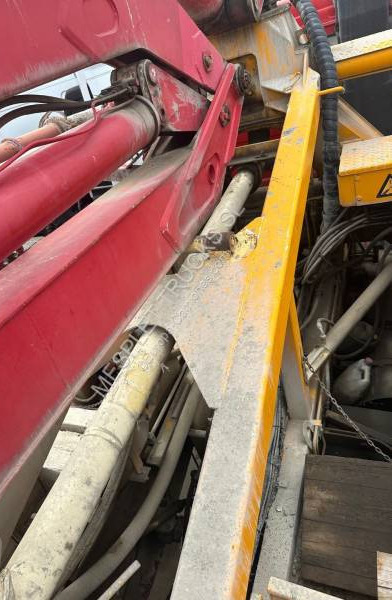 Bomba de hormigón Mercedes SK 2435 K: foto 16