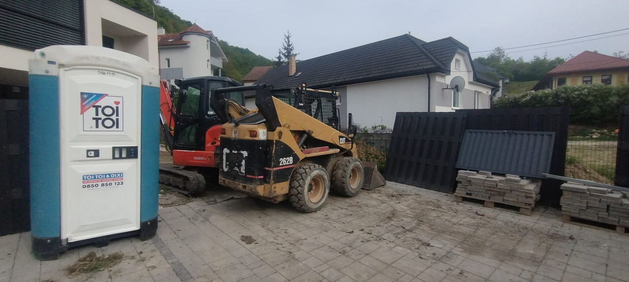 CATERPILLAR 262B - Minicargadora: foto 1 CATERPILLAR 262B - Minicargadora: foto 1