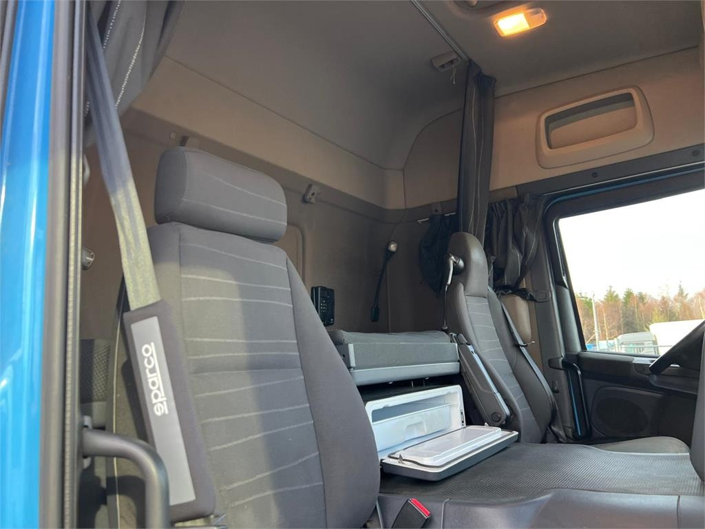 Scania P410 LA 4x2 MNB - Cabeza tractora: foto 5 Scania P410 LA 4x2 MNB - Cabeza tractora: foto 5