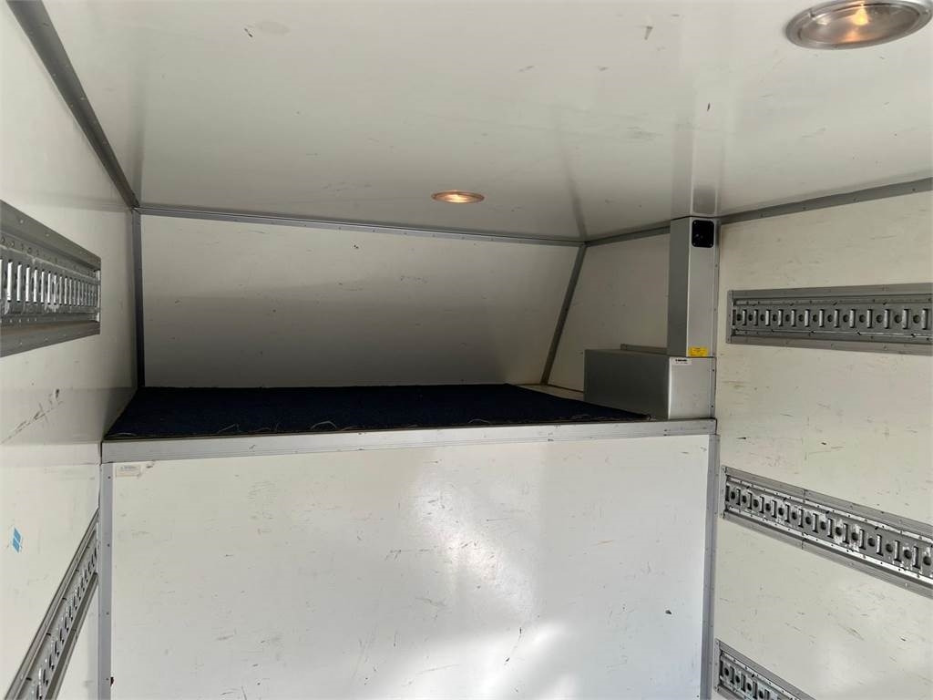Camión caja cerrada Iveco Daily 70C18 - dobbelt cab: foto 10