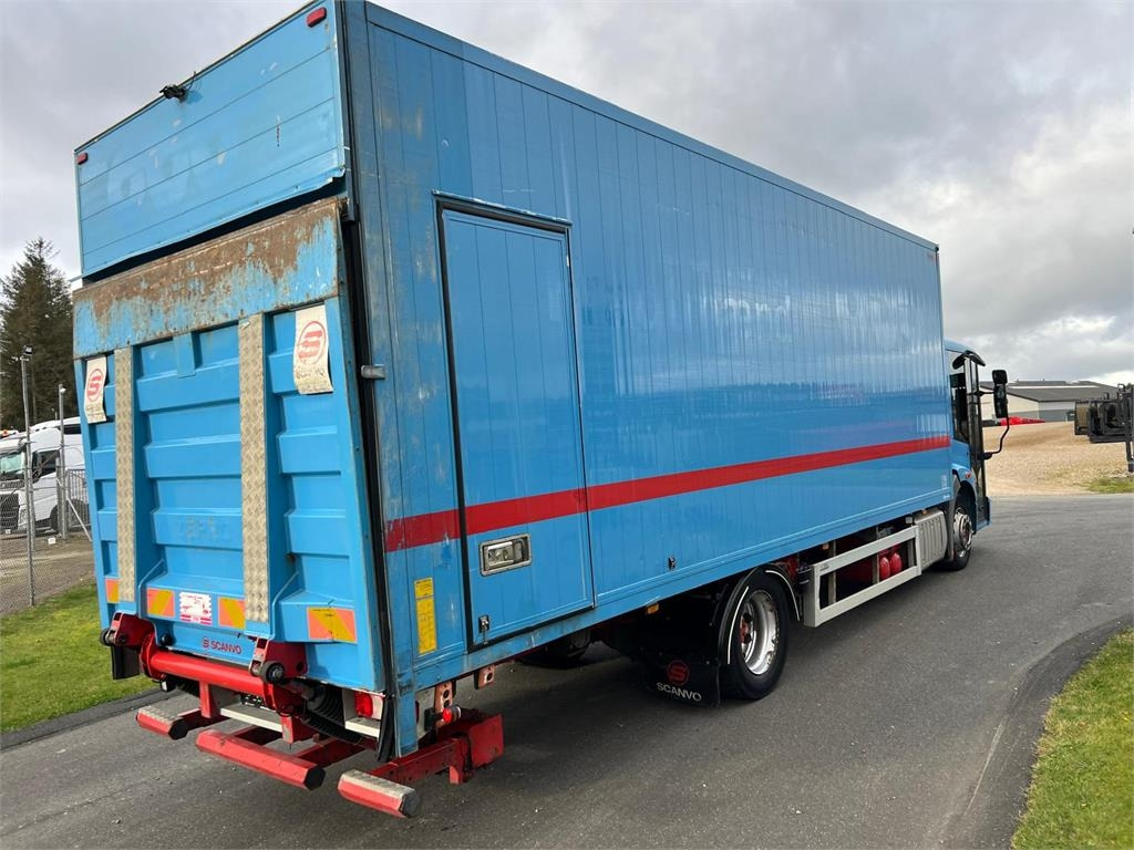 Mercedes-Benz Econic 1827 L - Camión caja cerrada: foto 5 Mercedes-Benz Econic 1827 L - Camión caja cerrada: foto 5