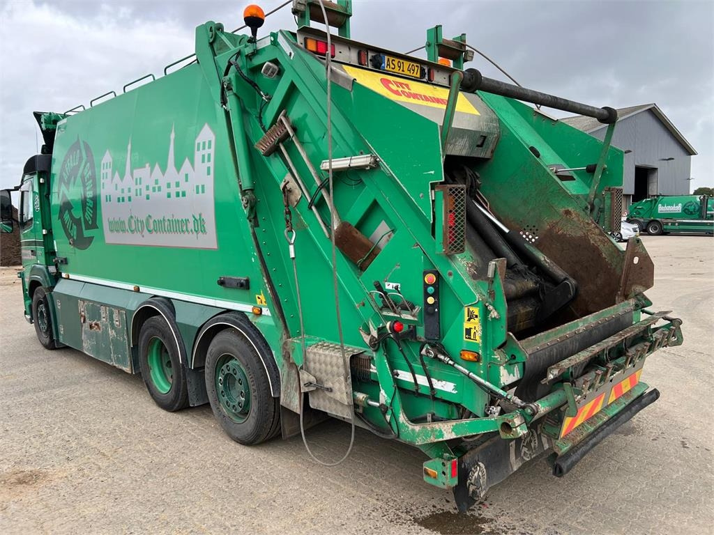Volvo FM330 - NTM KGH-HB 20,8m3 - Camión de basura: foto 4 Volvo FM330 - NTM KGH-HB 20,8m3 - Camión de basura: foto 4