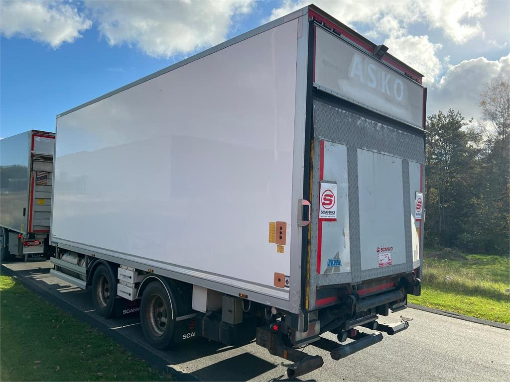 Volvo FM420 + 2 akslet kærre 2-Temps  - Camión frigorífico: foto 4 Volvo FM420 + 2 akslet kærre 2-Temps  - Camión frigorífico: foto 4