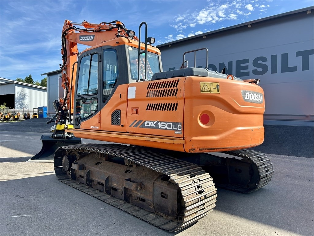 Doosan MYYTY!!SOLD!! DX160LC-3 KALLISTAJA+PYÖRITTÄJÄ  - Excavadora de cadenas: foto 2 Doosan MYYTY!!SOLD!! DX160LC-3 KALLISTAJA+PYÖRITTÄJÄ  - Excavadora de cadenas: foto 2