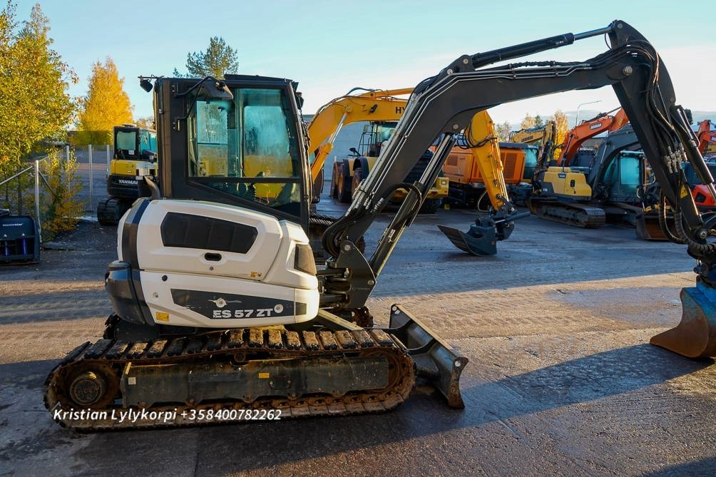 Miniexcavadora ECM ES 57 ZT: foto 6