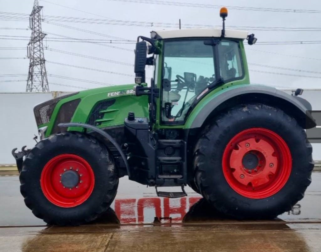Fendt 828 S4 Profi Plus - Tractor: foto 2 Fendt 828 S4 Profi Plus - Tractor: foto 2