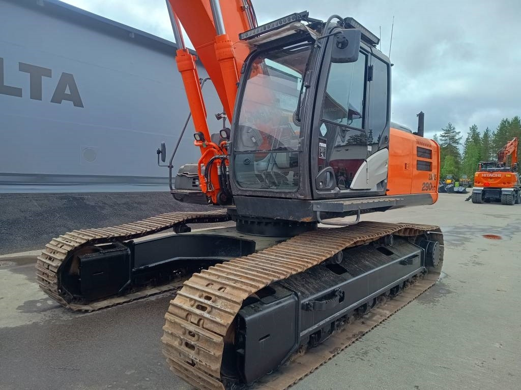 Leasing de Hitachi MYYTY! SOLD! ZX290LC-5 HUIPPUVARUSTEET  Hitachi MYYTY! SOLD! ZX290LC-5 HUIPPUVARUSTEET: foto 11 Leasing de Hitachi MYYTY! SOLD! ZX290LC-5 HUIPPUVARUSTEET  Hitachi MYYTY! SOLD! ZX290LC-5 HUIPPUVARUSTEET: foto 11