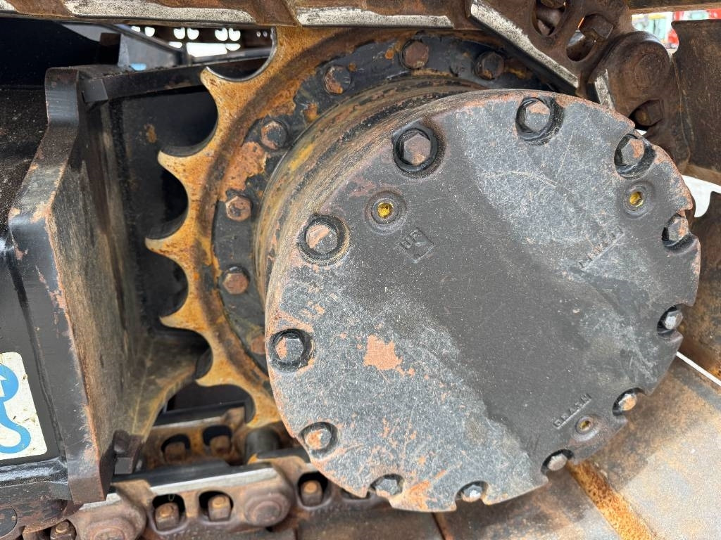 Excavadora de cadenas Hitachi ZX 135 USBL-7: foto 11