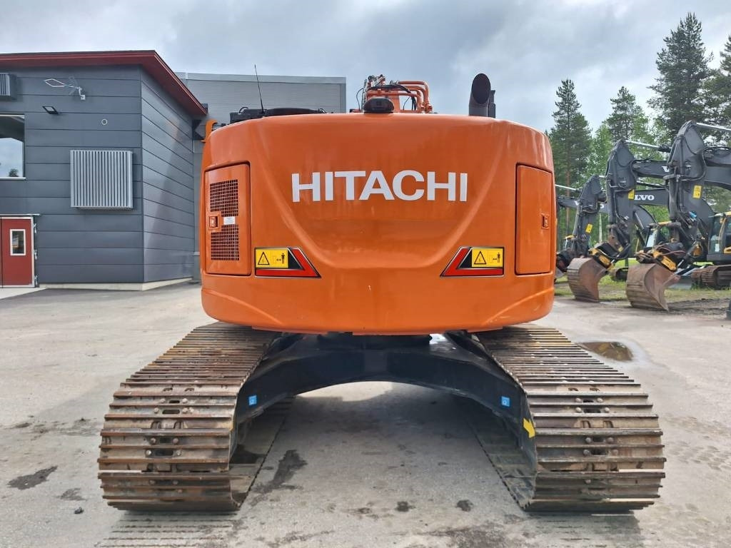 Hitachi ZX225USLC-7 - Excavadora de cadenas: foto 5 Hitachi ZX225USLC-7 - Excavadora de cadenas: foto 5