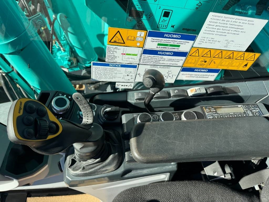 Excavadora de cadenas Kobelco SK 140 SRLC-7: foto 12