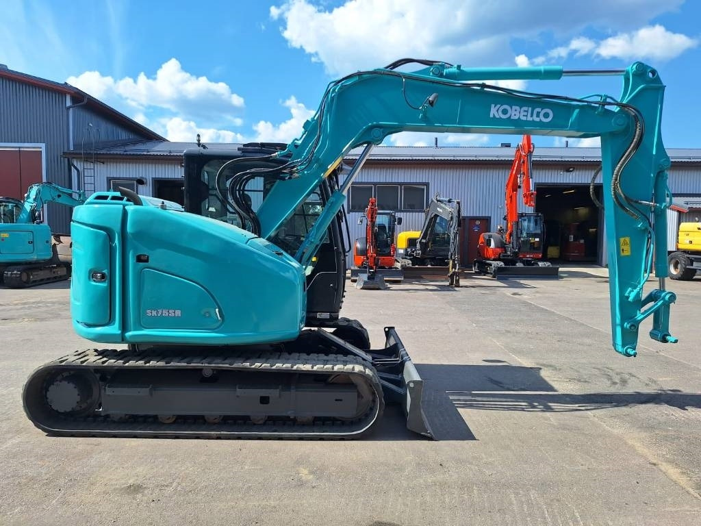 Kobelco SK75SR-7 - Miniexcavadora: foto 3 Kobelco SK75SR-7 - Miniexcavadora: foto 3