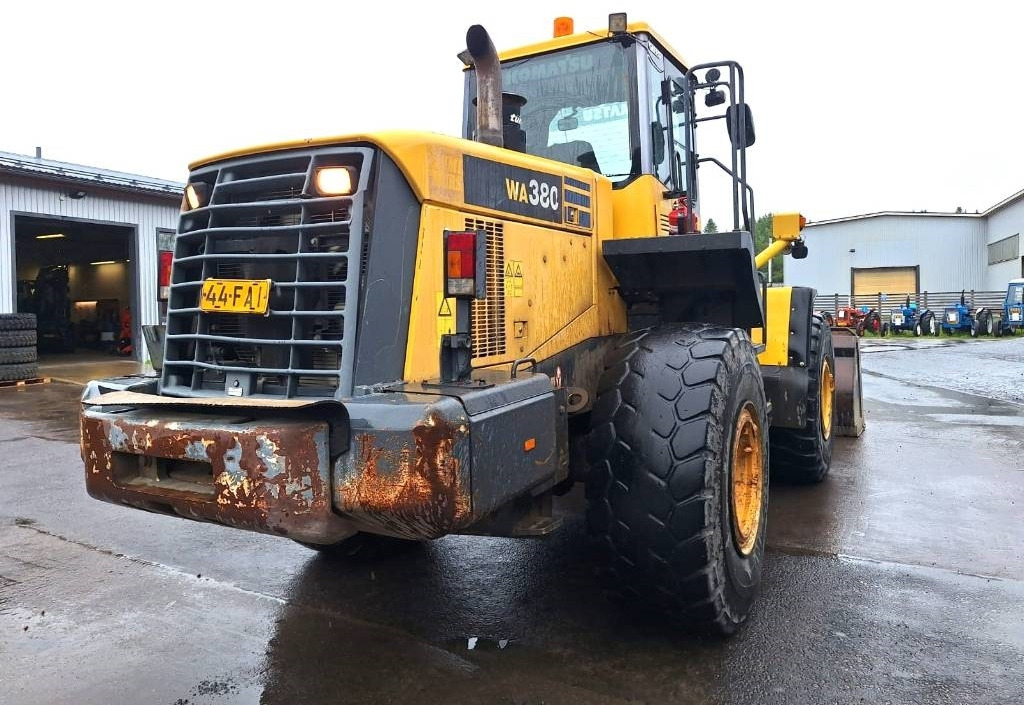Komatsu MYYTY! SOLD! WA380-5H RASVARI - Cargadora de ruedas: foto 3 Komatsu MYYTY! SOLD! WA380-5H RASVARI - Cargadora de ruedas: foto 3