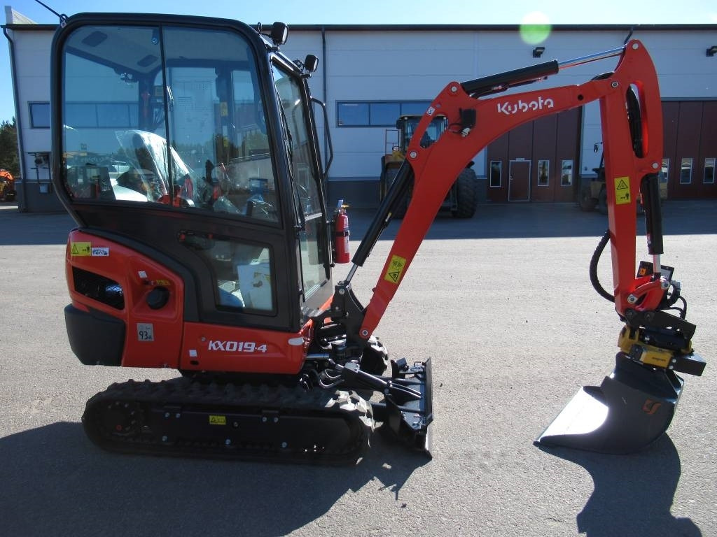 Kubota KX019-4 ENGCONILLA, UUSI - Miniexcavadora: foto 5 Kubota KX019-4 ENGCONILLA, UUSI - Miniexcavadora: foto 5