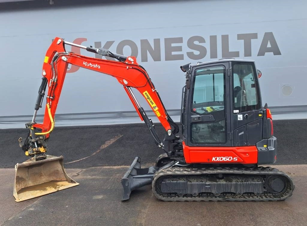 Kubota KX060-5 PYÖRITTÄJÄ, RASVARI YM. - Miniexcavadora: foto 1 Kubota KX060-5 PYÖRITTÄJÄ, RASVARI YM. - Miniexcavadora: foto 1