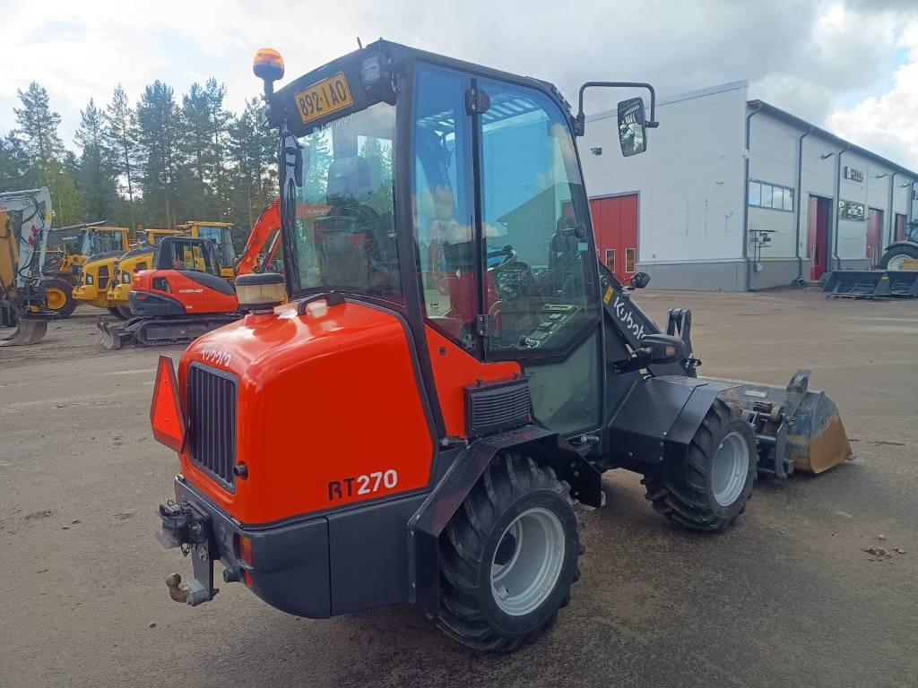 Kubota RT270 KAUHA+PIIKIT  - Cargadora articulada: foto 3 Kubota RT270 KAUHA+PIIKIT  - Cargadora articulada: foto 3