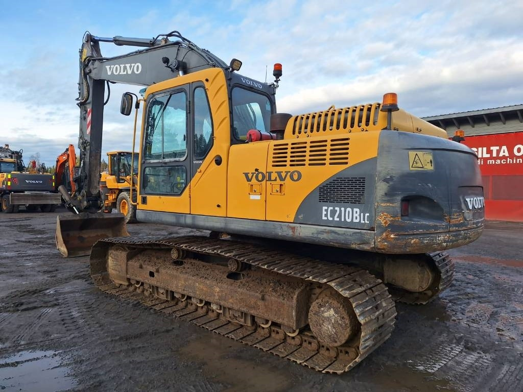 Volvo EC210BLC KALLISTUVA LUISKAKAUHA  - Excavadora de cadenas: foto 2 Volvo EC210BLC KALLISTUVA LUISKAKAUHA  - Excavadora de cadenas: foto 2