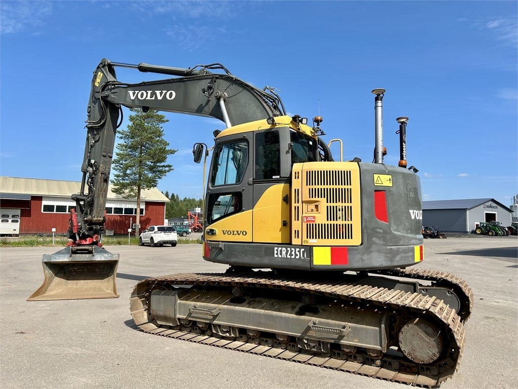 Volvo ECR235CL PYÖRITTÄJÄ, 3D-LAITTEET - Excavadora de cadenas: foto 3 Volvo ECR235CL PYÖRITTÄJÄ, 3D-LAITTEET - Excavadora de cadenas: foto 3