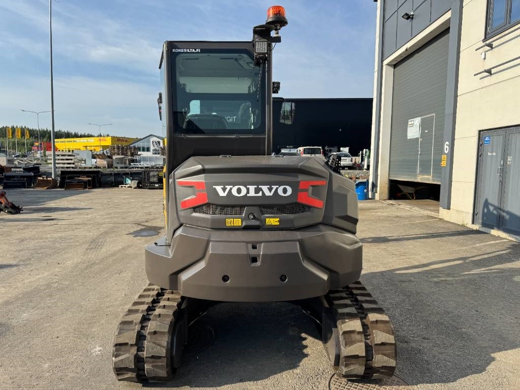Volvo ECR58F PYÖRITTÄJÄLLÄ - Miniexcavadora: foto 4 Volvo ECR58F PYÖRITTÄJÄLLÄ - Miniexcavadora: foto 4