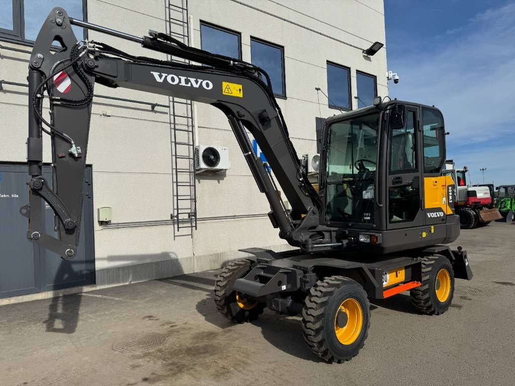 Volvo EW60E, Käyttämätön - Excavadora de ruedas: foto 2 Volvo EW60E, Käyttämätön - Excavadora de ruedas: foto 2