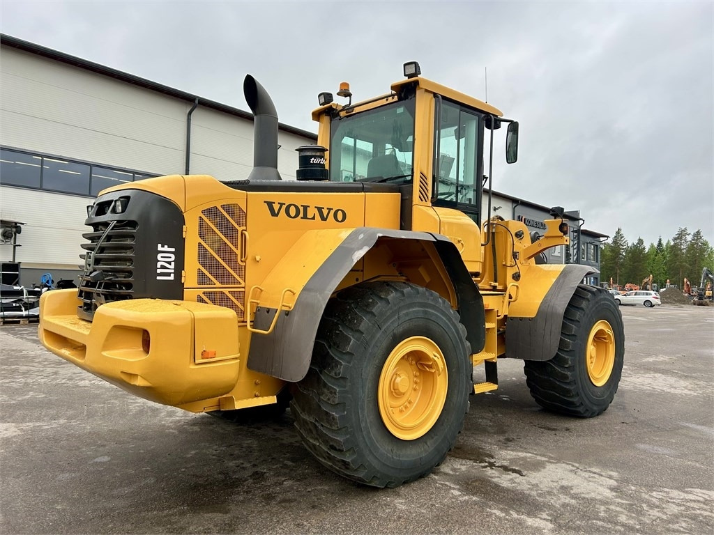Volvo L120F VIPUOHJAUS - Cargadora de ruedas: foto 4 Volvo L120F VIPUOHJAUS - Cargadora de ruedas: foto 4