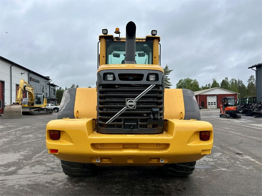 Volvo L120F VIPUOHJAUS - Cargadora de ruedas: foto 3 Volvo L120F VIPUOHJAUS - Cargadora de ruedas: foto 3