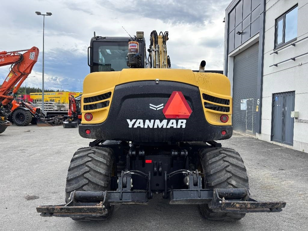 Yanmar B110W PYÖRITTÄJÄLLÄ - Excavadora de ruedas: foto 3 Yanmar B110W PYÖRITTÄJÄLLÄ - Excavadora de ruedas: foto 3