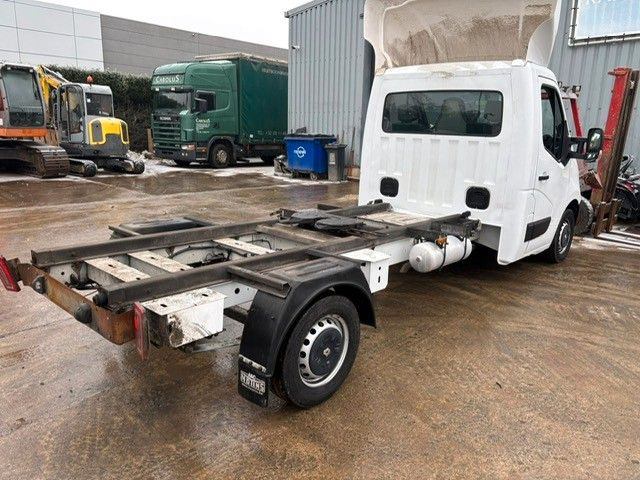 Renault Master 160dCi. LKW 3500kg. Klima. Mit Anhänger. - Cabeza tractora: foto 2 Renault Master 160dCi. LKW 3500kg. Klima. Mit Anhänger. - Cabeza tractora: foto 2