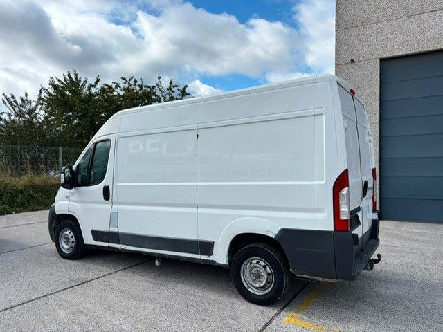 Fiat Ducato 2.3JTD. Klima. Tempomat. L2H2. - Furgoneta pequeña: foto 4 Fiat Ducato 2.3JTD. Klima. Tempomat. L2H2. - Furgoneta pequeña: foto 4