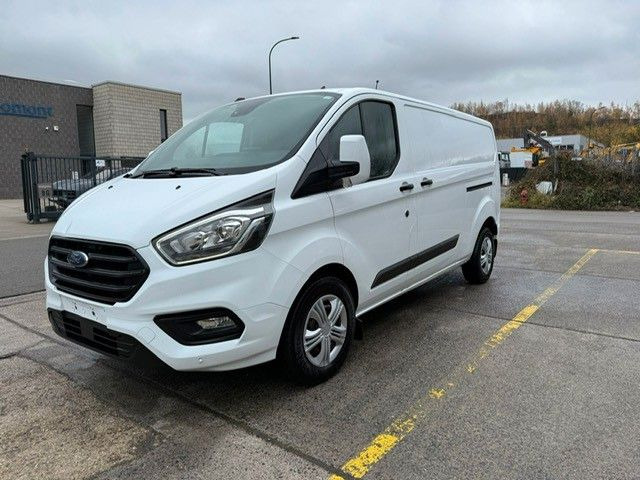 Ford Transit Custom 2.0TDCI. Klima. Navi. Kamera. - Furgoneta pequeña: foto 1 Ford Transit Custom 2.0TDCI. Klima. Navi. Kamera. - Furgoneta pequeña: foto 1