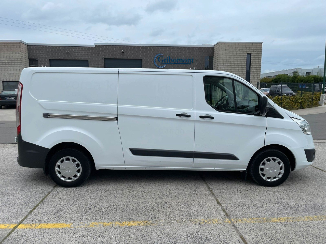 Ford Transit Custom. Klima. Tempomat. - Furgón: foto 2 Ford Transit Custom. Klima. Tempomat. - Furgón: foto 2