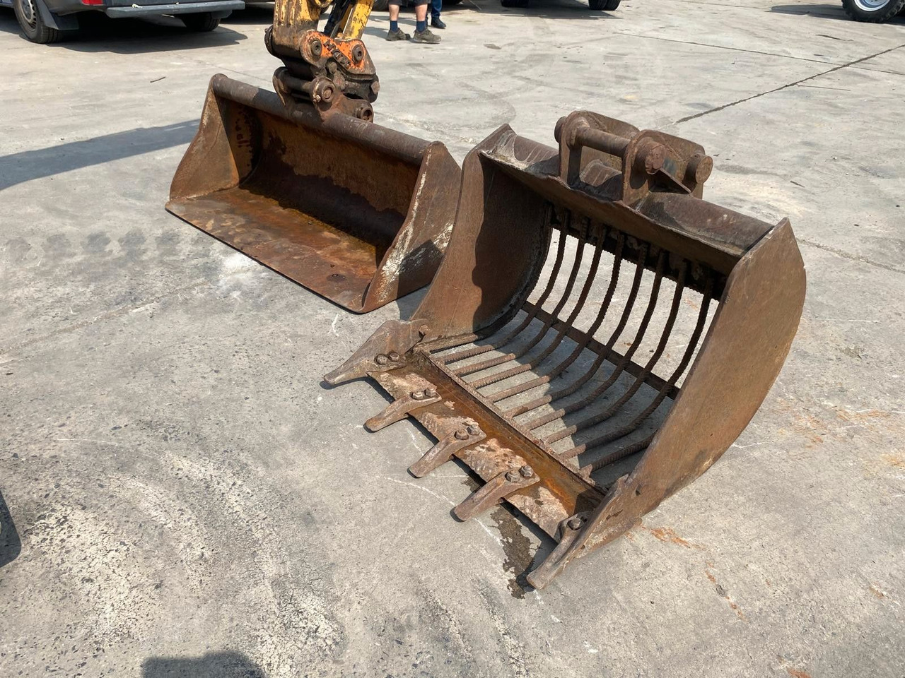 Hyundai Robex 55-3. 2 Löffel. - Miniexcavadora: foto 5 Hyundai Robex 55-3. 2 Löffel. - Miniexcavadora: foto 5