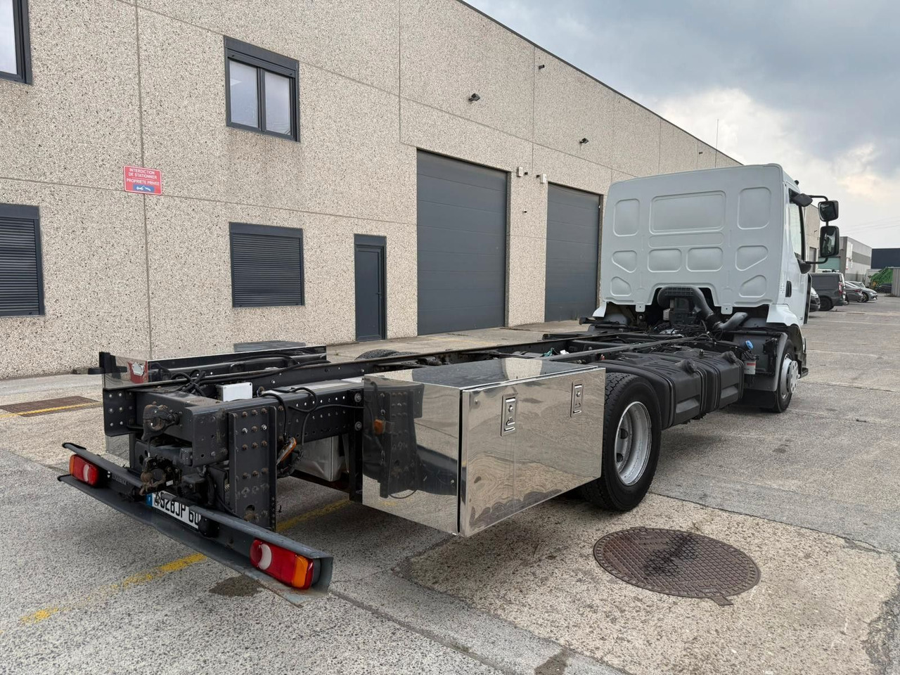 Renault Midlum 240dXi. Klima. 225.000km. - Camión chasis: foto 2 Renault Midlum 240dXi. Klima. 225.000km. - Camión chasis: foto 2