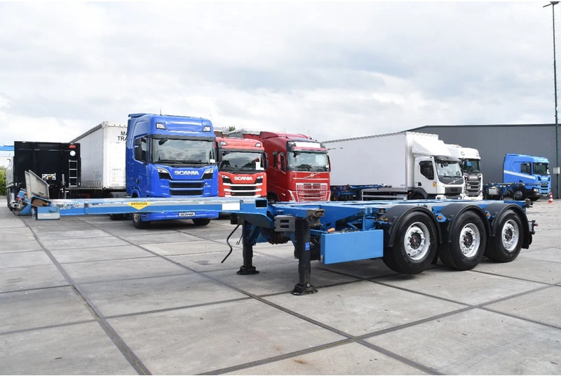 Broshuis MFCC - LIFT AXLE - SAF AXLES - DISC BRAKES - 2 x EXTENDABLE - EXCELLENT CONDITION - - Semirremolque portacontenedore/ Intercambiable: foto 5 Broshuis MFCC - LIFT AXLE - SAF AXLES - DISC BRAKES - 2 x EXTENDABLE - EXCELLENT CONDITION - - Semirremolque portacontenedore/ Intercambiable: foto 5