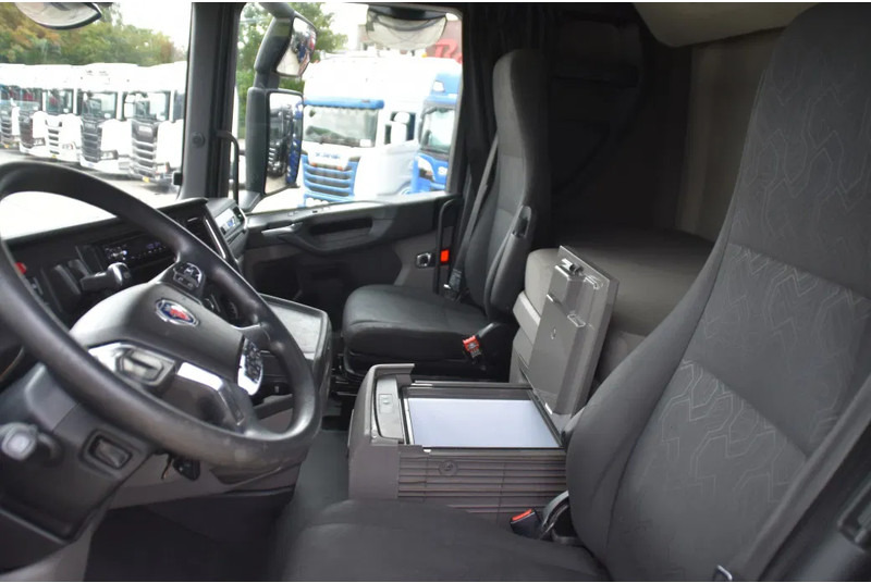 Scania S450 NGS 4x2NB - FULL AIR - RETARDER - ACC - PARK. AIRCO - 2 x FUEL TANKS - TOP CONDITION - - Cabeza tractora: foto 5 Scania S450 NGS 4x2NB - FULL AIR - RETARDER - ACC - PARK. AIRCO - 2 x FUEL TANKS - TOP CONDITION - - Cabeza tractora: foto 5