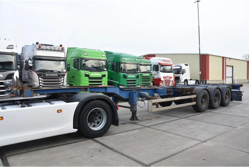 Renders - BPW AXLES - LIFT AXLE - DRUM BRAKES - EXTENDABLE REAR - - Semirremolque portacontenedore/ Intercambiable: foto 4 Renders - BPW AXLES - LIFT AXLE - DRUM BRAKES - EXTENDABLE REAR - - Semirremolque portacontenedore/ Intercambiable: foto 4