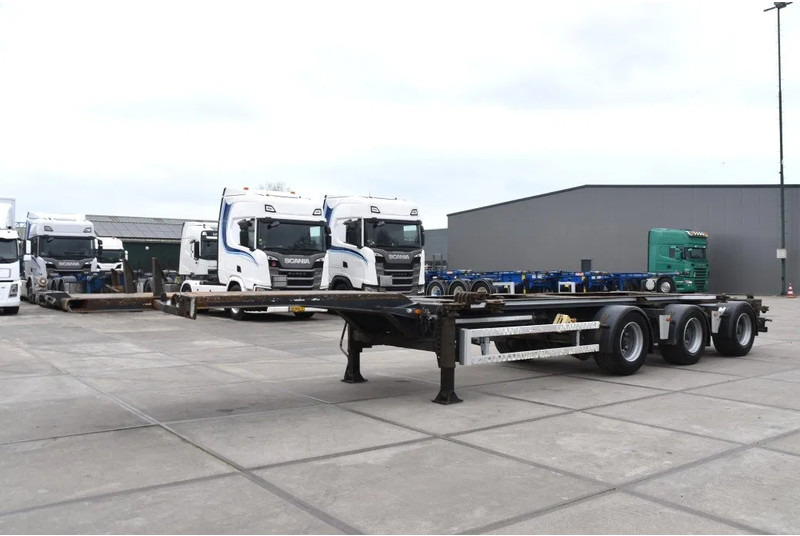 Renders ROC 16.30 - LIFT AXLE - BPW AXLES - DISC BRAKES - GOOD CONDITION - - Semirremolque portacontenedore/ Intercambiable: foto 5 Renders ROC 16.30 - LIFT AXLE - BPW AXLES - DISC BRAKES - GOOD CONDITION - - Semirremolque portacontenedore/ Intercambiable: foto 5