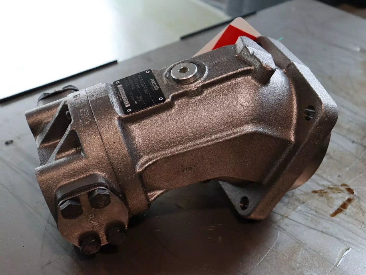 REXROTH A2FM56/61W-VZB020 - Motor hidráulico para Maquinaria de construcción: foto 2 REXROTH A2FM56/61W-VZB020 - Motor hidráulico para Maquinaria de construcción: foto 2