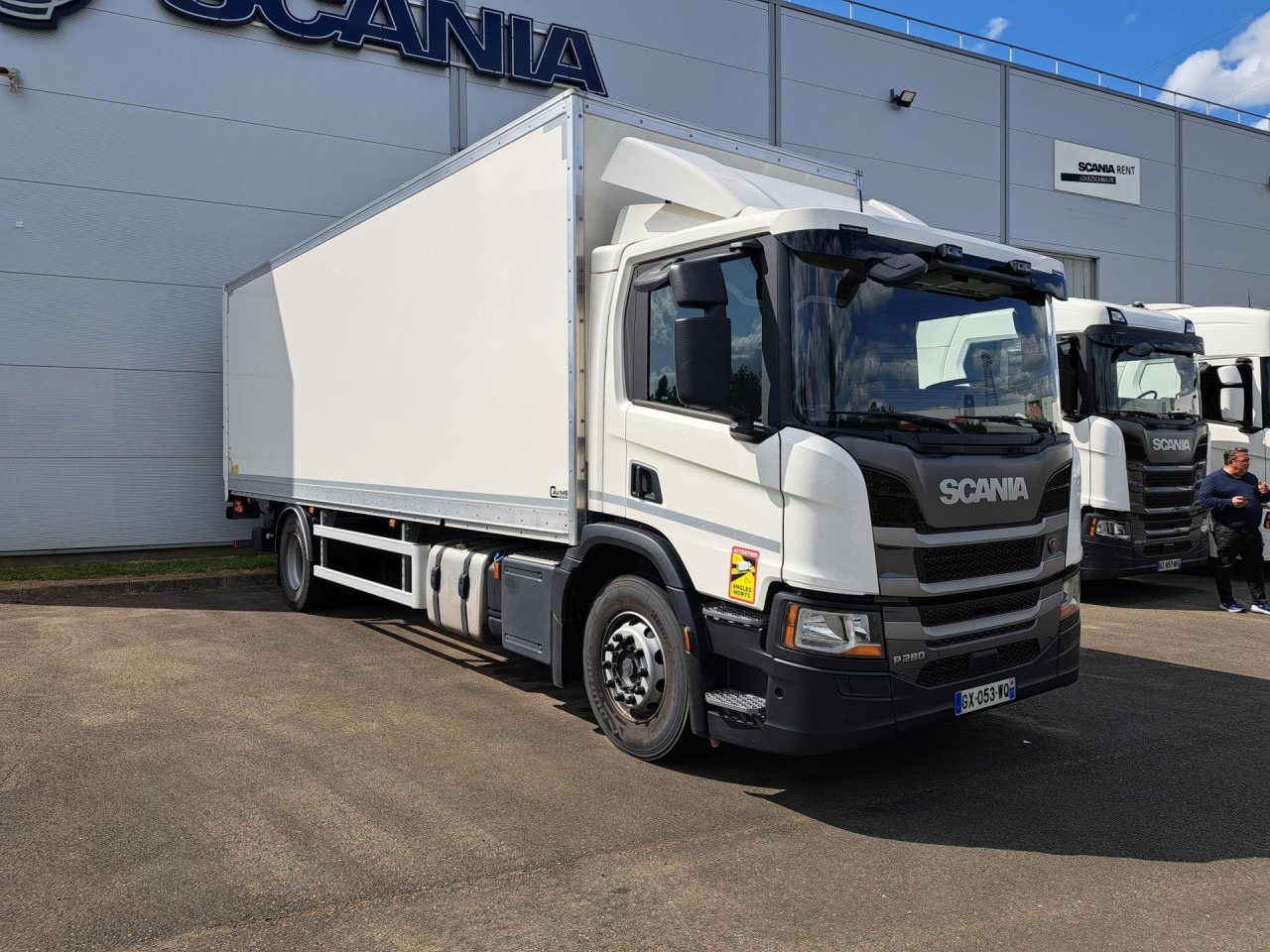 SCANIA SCANIA P280 4x2 Fourgon Hayon - Camión chasis: foto 4 SCANIA SCANIA P280 4x2 Fourgon Hayon - Camión chasis: foto 4