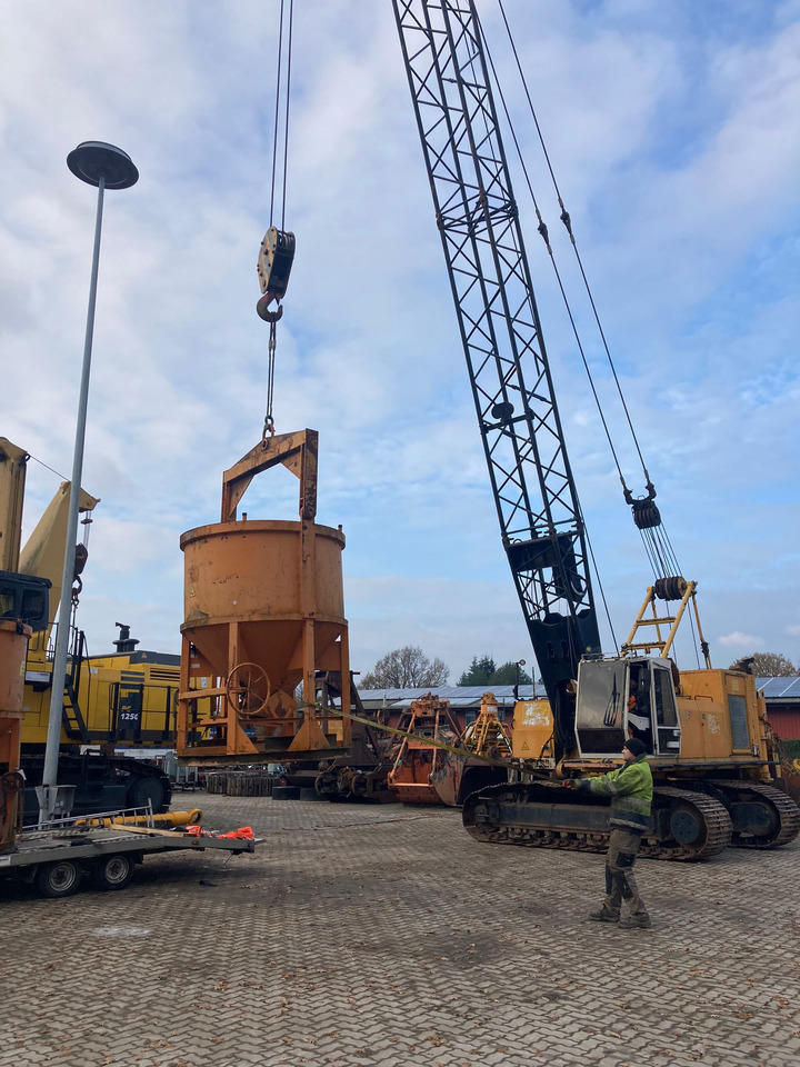 Eichinger concrete silo 1016H.22 - Implemento para Equipo de manutención: foto 5 Eichinger concrete silo 1016H.22 - Implemento para Equipo de manutención: foto 5