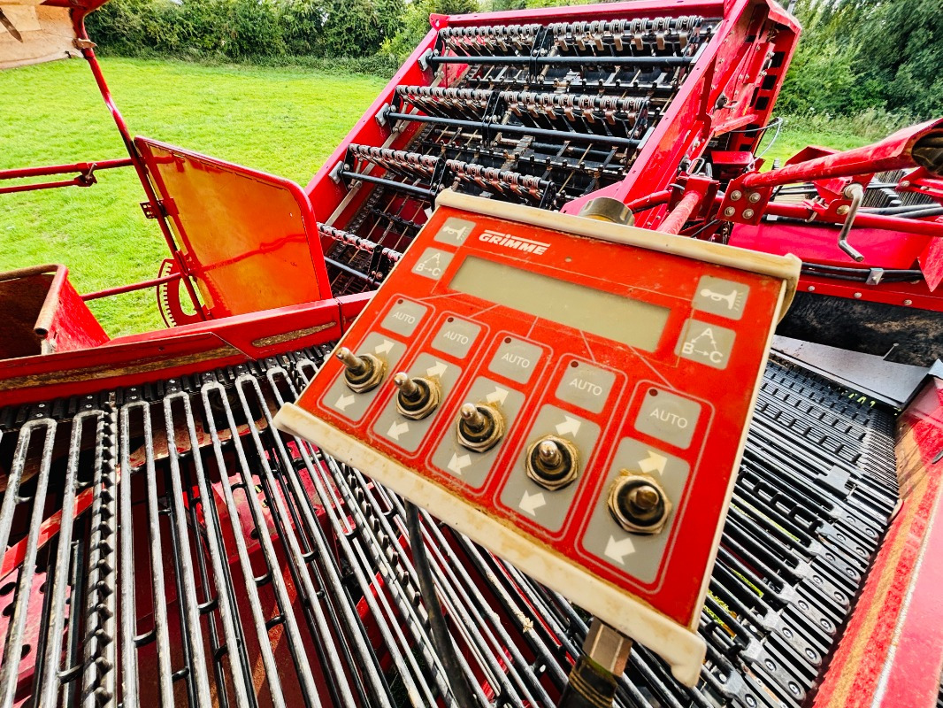 Grimme SE 260 UB - Cosechadora: foto 4 Grimme SE 260 UB - Cosechadora: foto 4