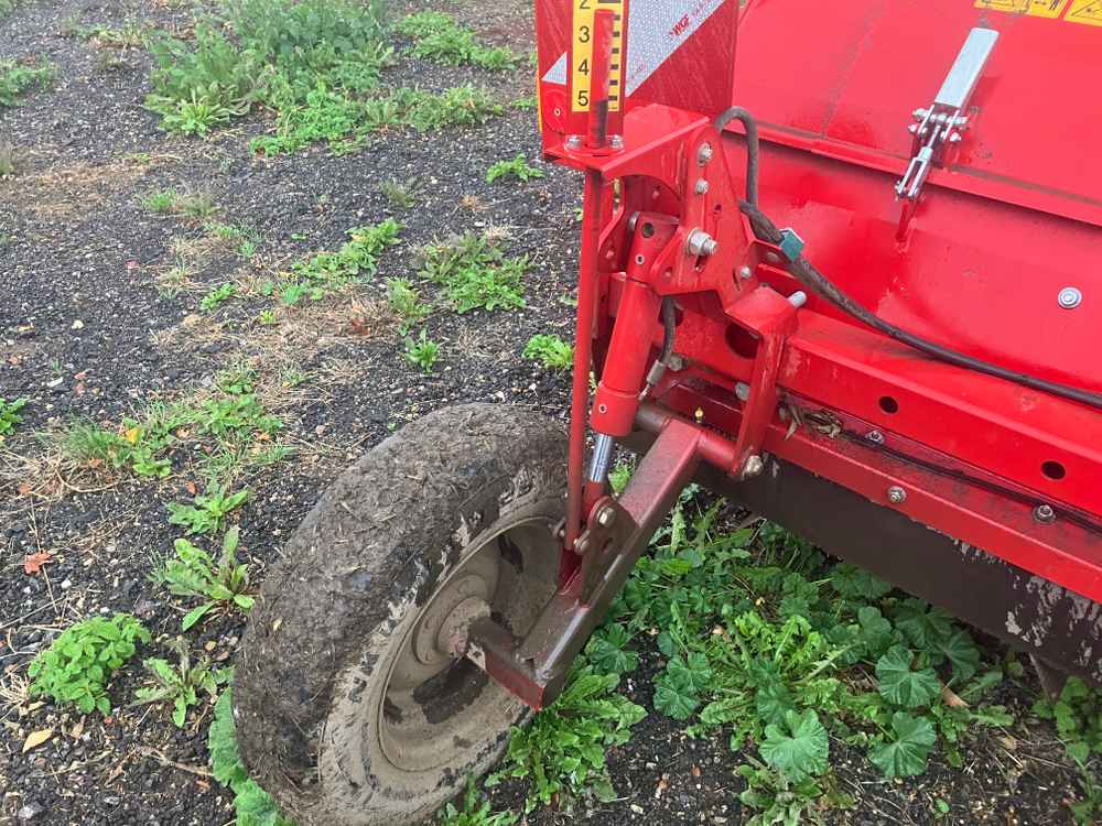 Grimme TOPPA 800 COMBI - Cosechadora: foto 4 Grimme TOPPA 800 COMBI - Cosechadora: foto 4