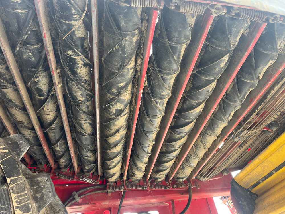 Grimme VARITRON 200 / 220 / 270 - Cosechadora: foto 4 Grimme VARITRON 200 / 220 / 270 - Cosechadora: foto 4