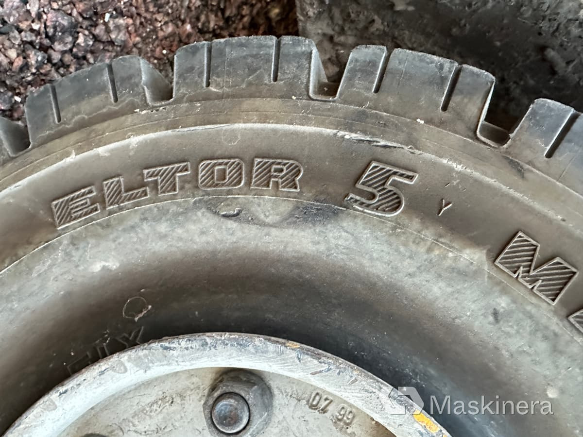 Carretilla elevadora eléctrica Gaffeltruck Eltruck Jungheinrich EFG-DF: foto 37 Carretilla elevadora eléctrica Gaffeltruck Eltruck Jungheinrich EFG-DF: foto 37