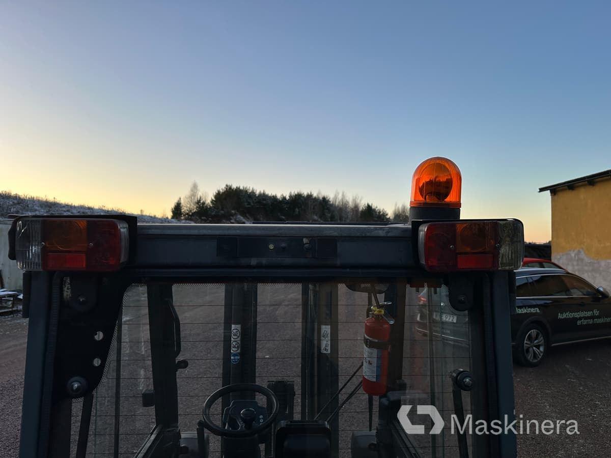 Carretilla elevadora eléctrica Gaffeltruck Eltruck Jungheinrich EFG-DF: foto 48 Carretilla elevadora eléctrica Gaffeltruck Eltruck Jungheinrich EFG-DF: foto 48