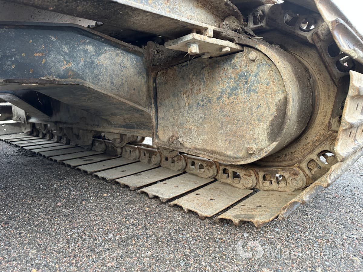 Excavadora de cadenas Grävmaskin New Holland Kobelco E70BSR-2: foto 22