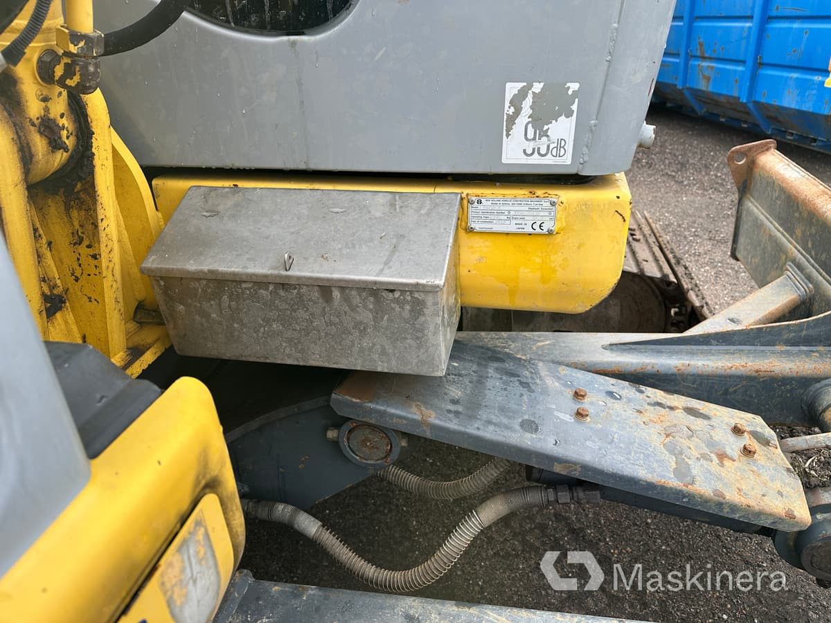 Excavadora de cadenas Grävmaskin New Holland Kobelco E70BSR-2: foto 41