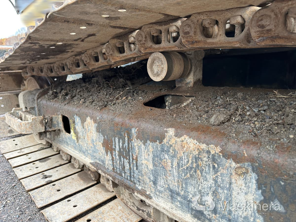 Excavadora de cadenas Grävmaskin New Holland Kobelco E70BSR-2: foto 28